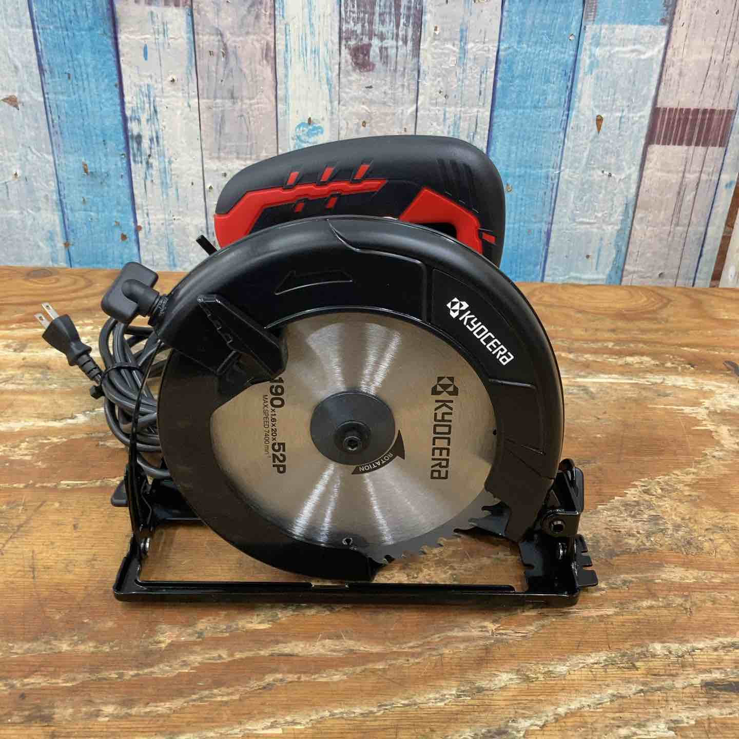 【新古】◇リョービ(RYOBI) 190粍 丸ノコ W-1910【柏店】