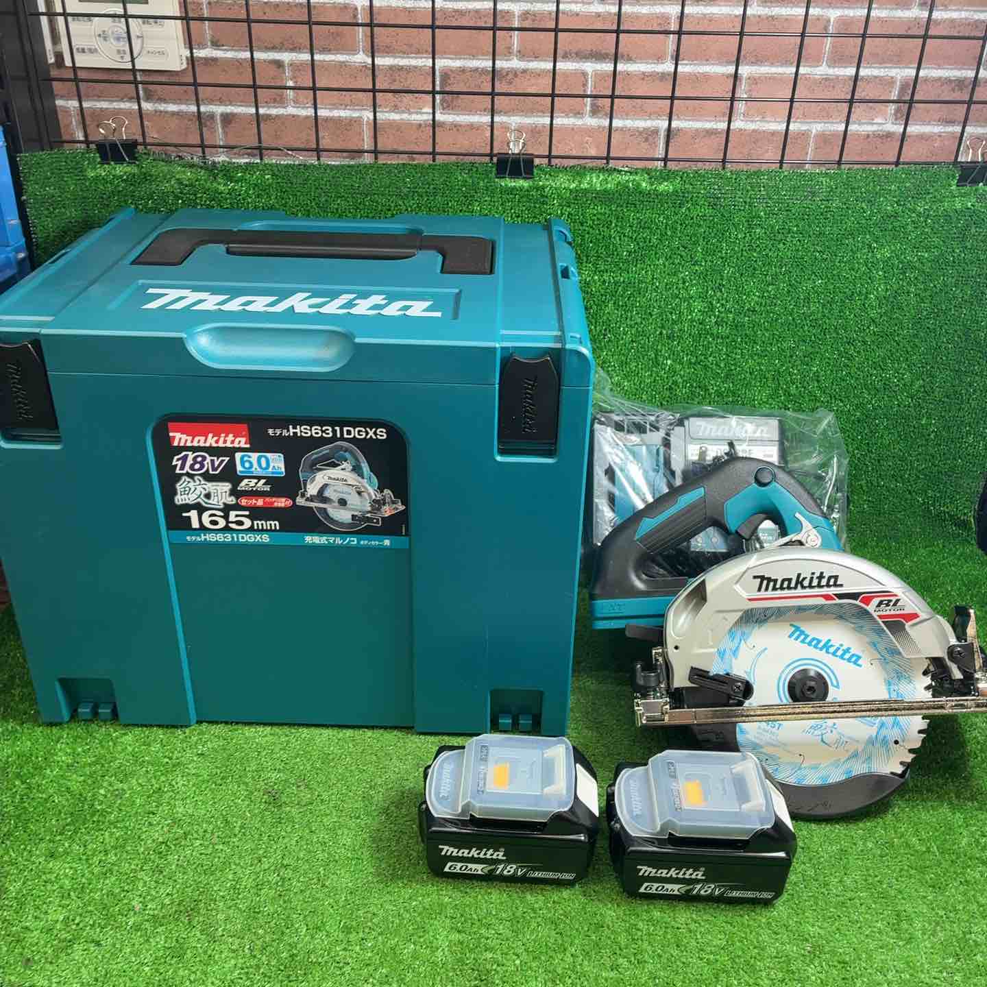 【新古】 マキタ (makita) コードレス丸のこ HS631DGXS 【藤沢店】