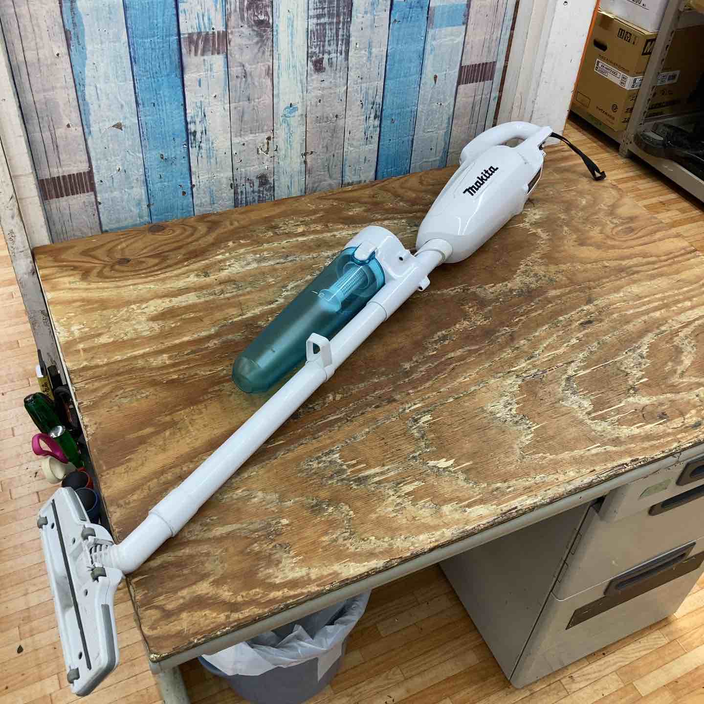 【中古】◇マキタ(makita) コードレスクリーナ CL107FDZW【柏店】
