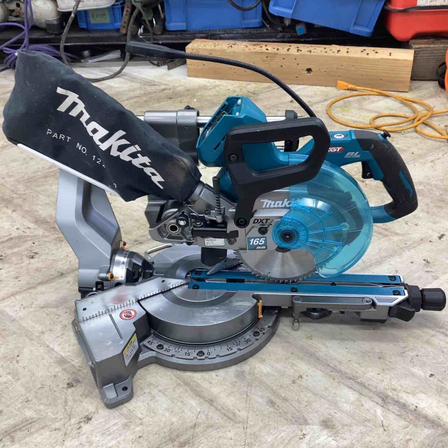 【中古】★マキタ(makita) コードレススライドマルノコLS009GZ 40V 本体のみ【越谷店】