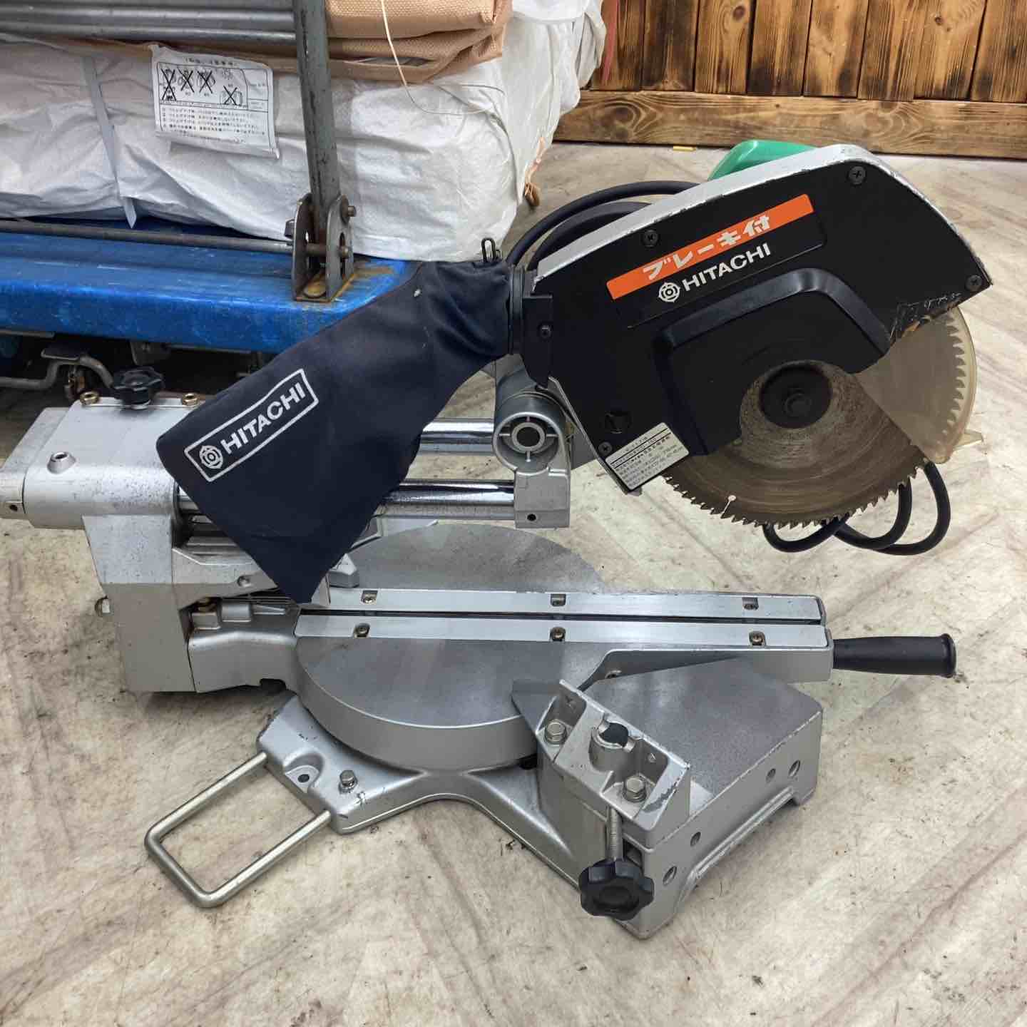 【中古】◇ハイコーキ(HIKOKI ※旧:日立工機) 卓上横すべり丸のこ C8FB ※安全性のある取りまかなうきかない※【越谷店】