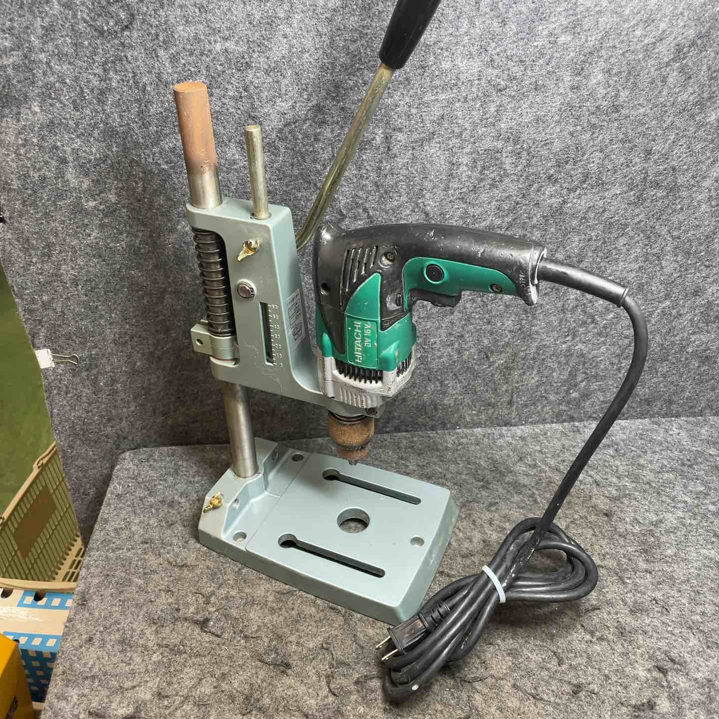 【中古】日立工機 揺りうごかすせん孔機 DV16V せん孔機照明ランプ書き割り【桶川店】