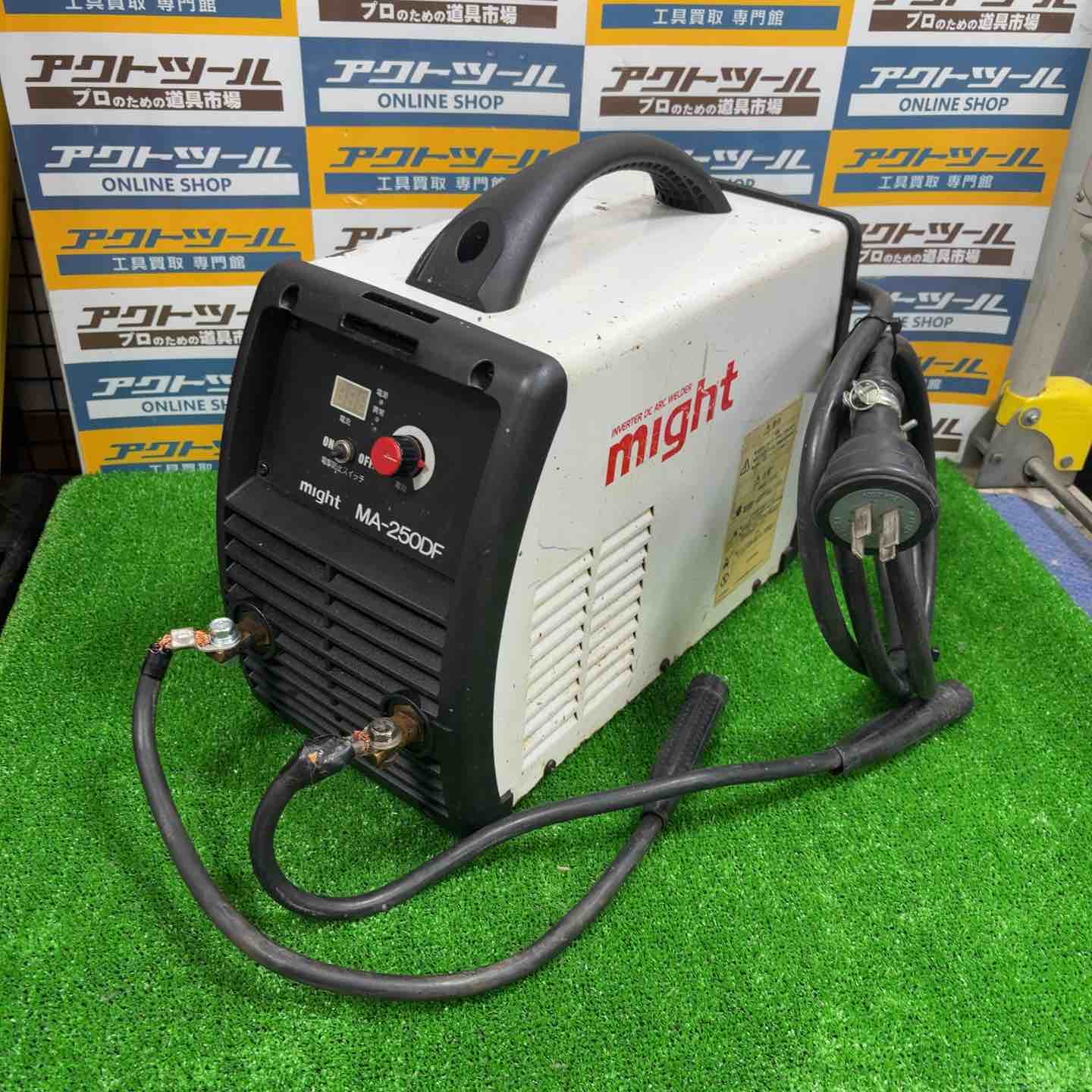 【中古】◇マイト実業(might) はたご屋取り替えっこ直流弧線溶接機 MA-250DF【草加店】