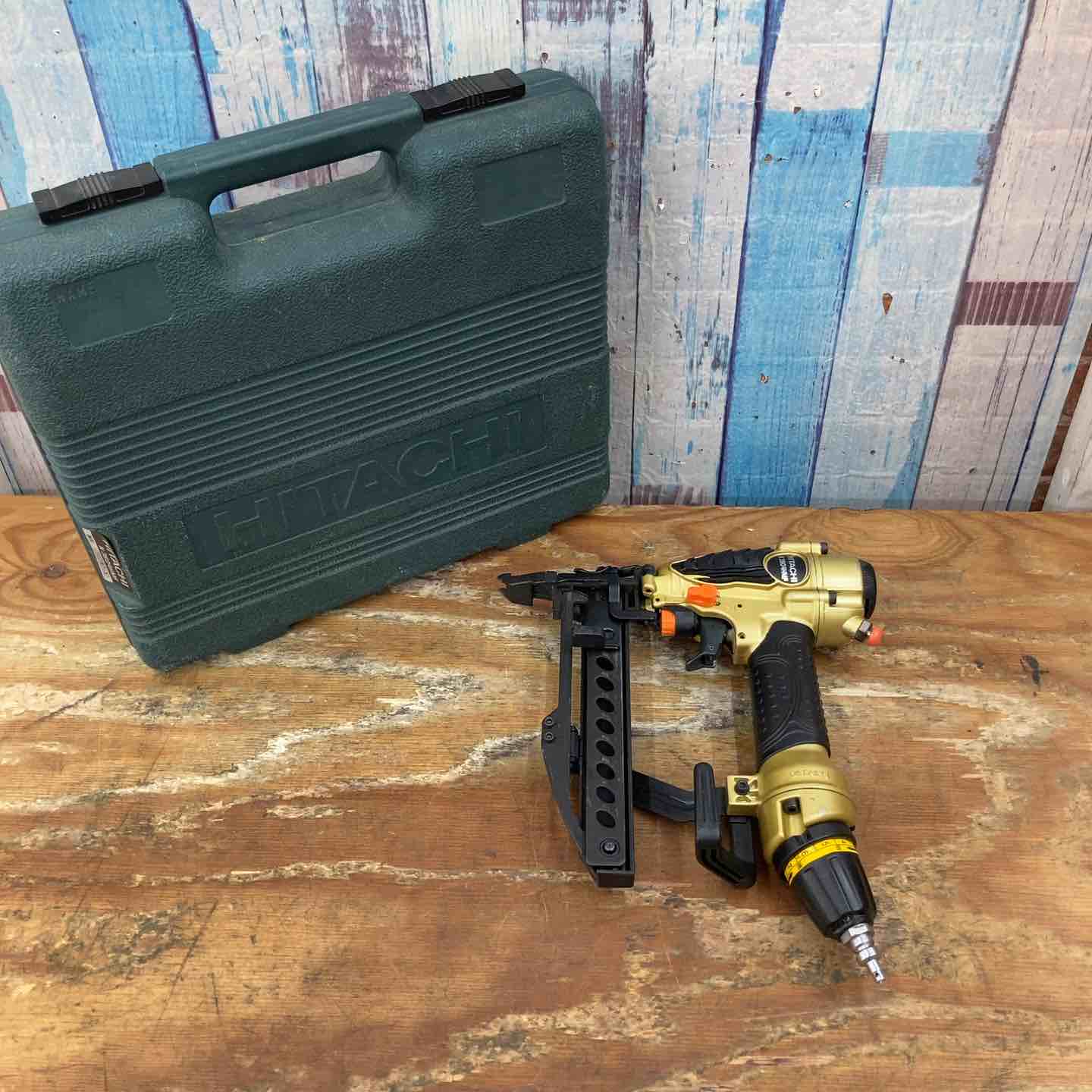【中古】★ハイコーキ(HIKOKI ※旧:日立工機) 高圧フロアタッカ N3804HMF【柏店】