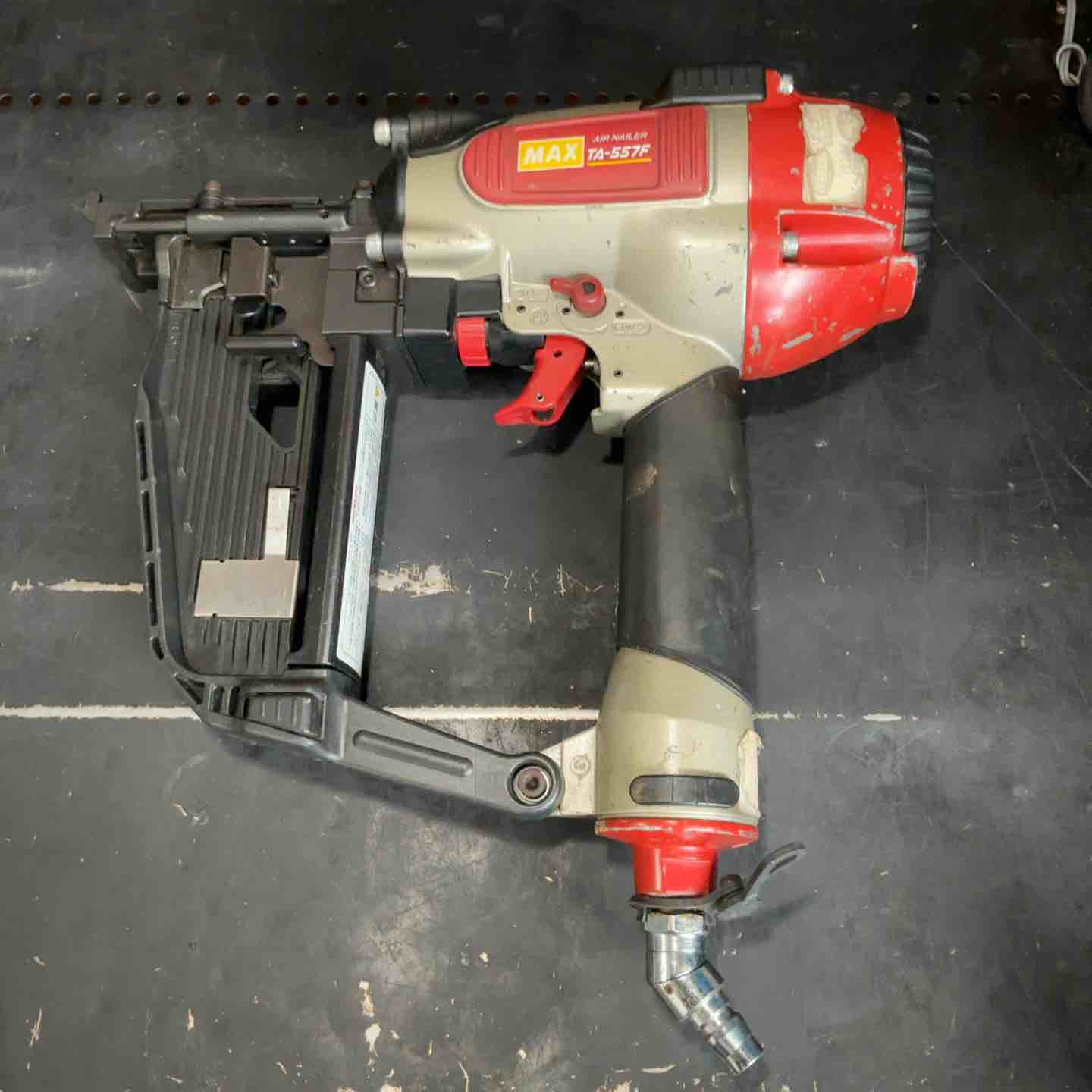 【中古】☆マックス(MAX) 常圧フロアタッカ TA-557F/957Tフロア【草加店】｜アクトツール店