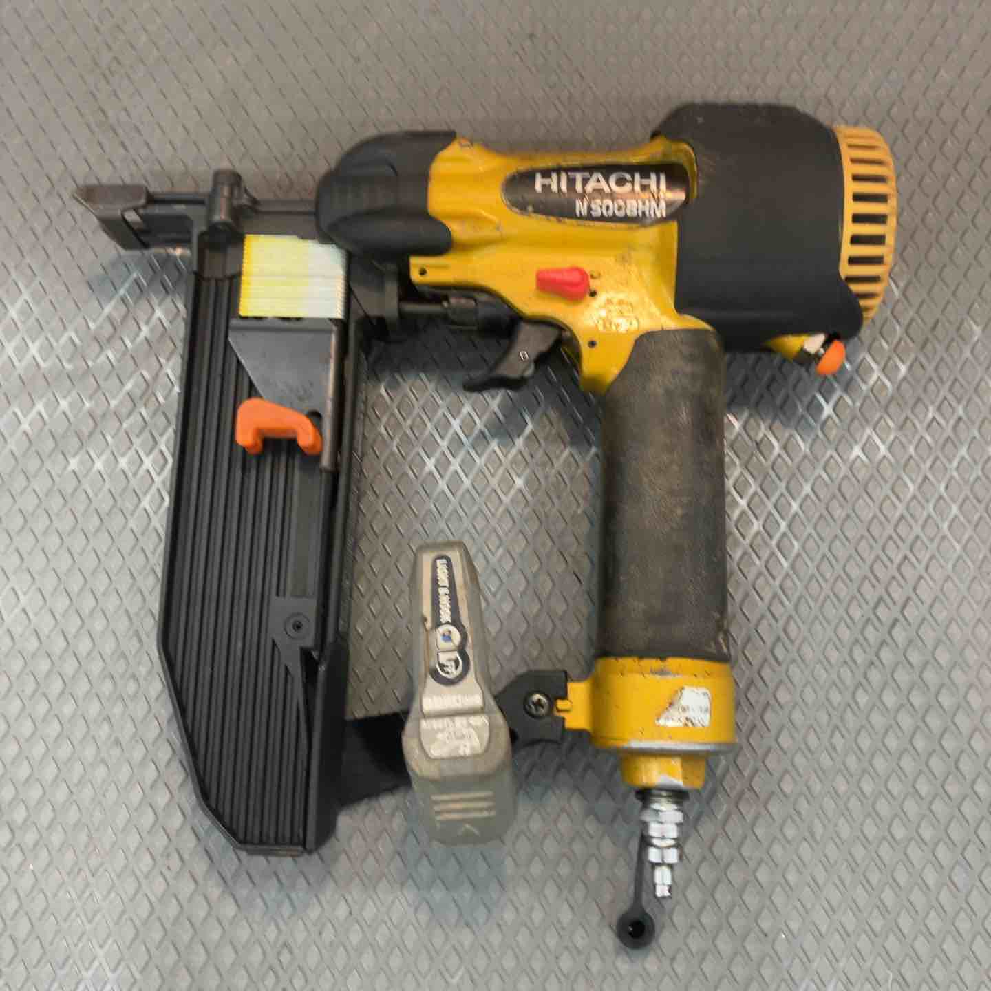 【中古】☆ハイコーキ(HIKOKI ※旧:日立工機) 高圧フロア用タッカ N5008HM【所沢店】|アクトツール店