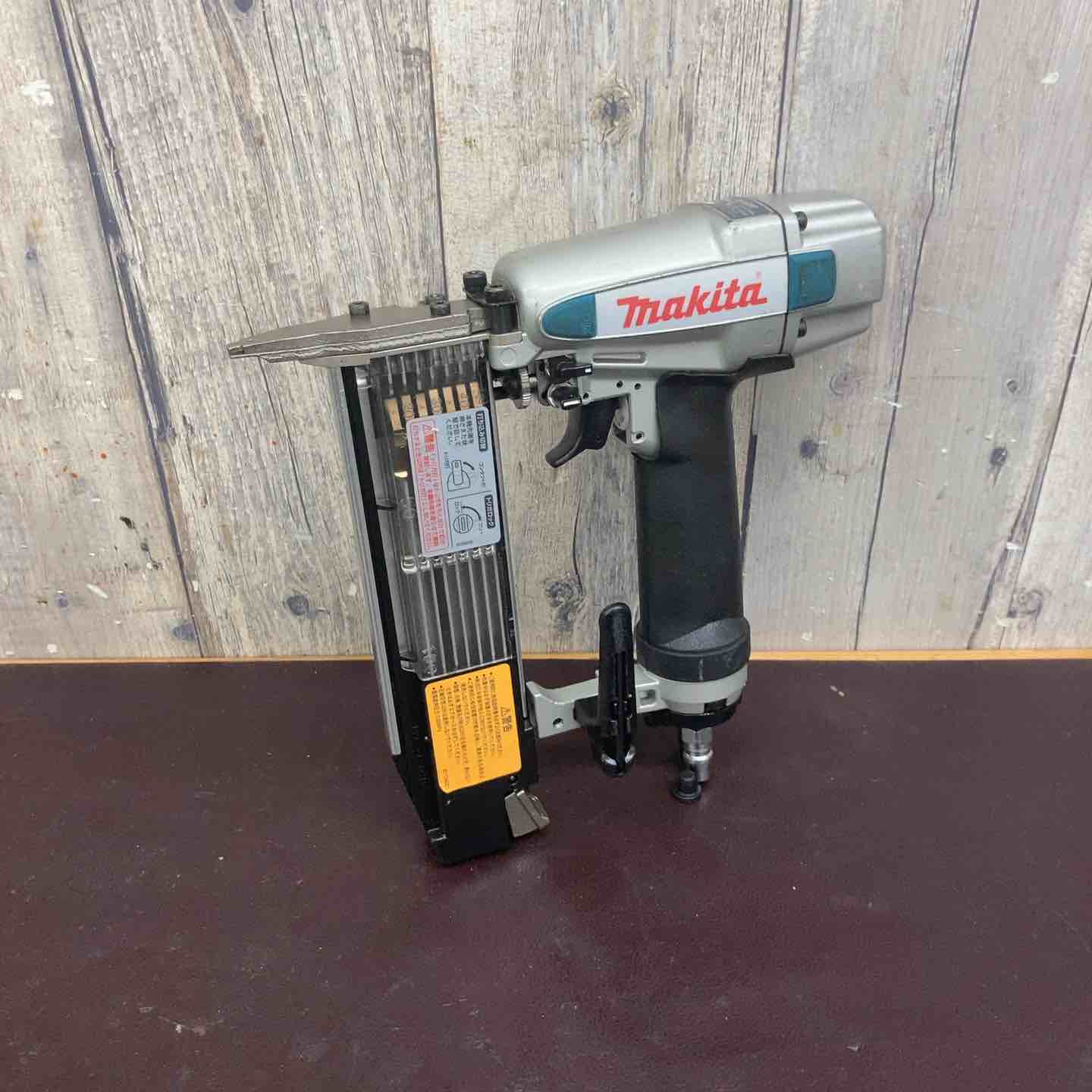 【中古】【中古品】 マキタ(makita) 常圧フィニッシュネイラ AF502N 【東大和店】｜アクトツール店