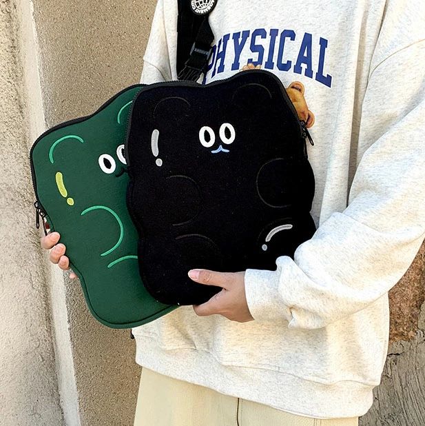 送料無料 11/13/14インチ パソコンケース PCケース 熊 クマ bear ベア Macbook iMac マックブック インナーケース ライナーバッグ バッ画像