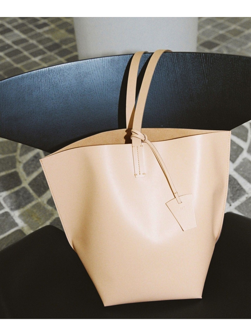 【PFT】Crepe Large Bag ADAM ET ROPE' FEMME アダムエロペ バッグ ショルダーバッグ ブラック ベージュ ブラウン【送料無料】[ Fashion]｜ADAM ET ROPE&rsquo;