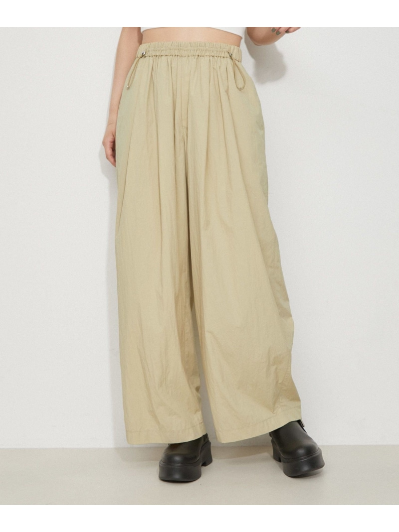 【サステナブル】撥水ナイロンイージーパンツ ADAM ET ROPE' FEMME アダムエロペ パンツ その他のパンツ ブラック ベージュ【送料無料】[ Fashion]｜ADAM ET ROPE&rsquo;