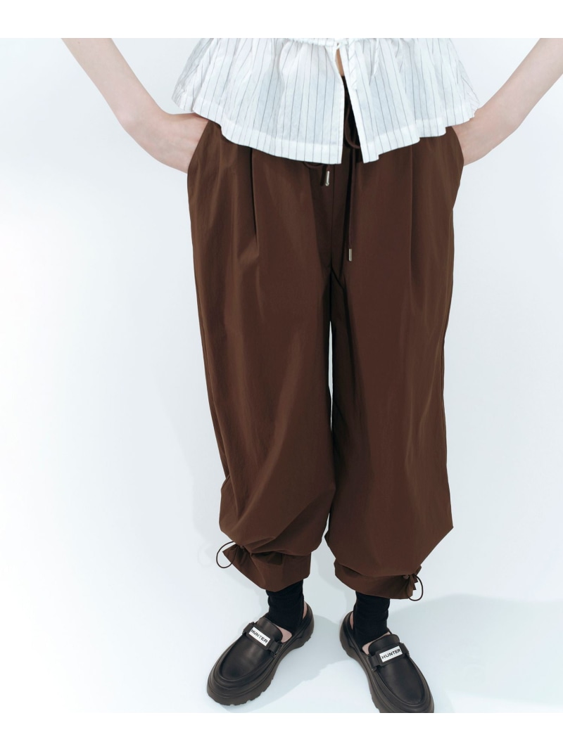 【WEB制限事項】撥水ウエストタックイージーパンツ ADAM ET ROPE\u0027 FEMME アダムエロペ ズボン下 余分の物のズボン下 ベージュ 黒いこと 赤銅色 サクラ色【此れから取っておく】*【貨物輸送無料】[ Fashion]