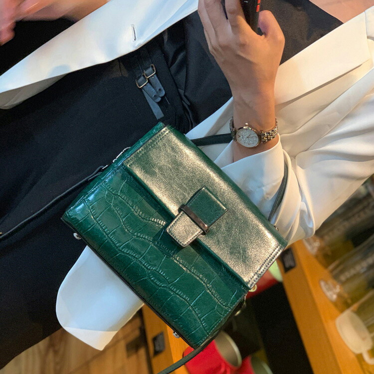 55 以上節約 楽天市場 ハンドバッグ レディース 革 2way ショルダーバッグ 斜めがけ 大人 本革 軽い トートバッグ 通勤 お出かけ おしゃれ フォーマル サブバッグ 入学式 卒業式 旅行 手提げ 小さめ 軽量 ギフト シンプル ミニバッグ 多機能 送料無料 Addchic 宅送