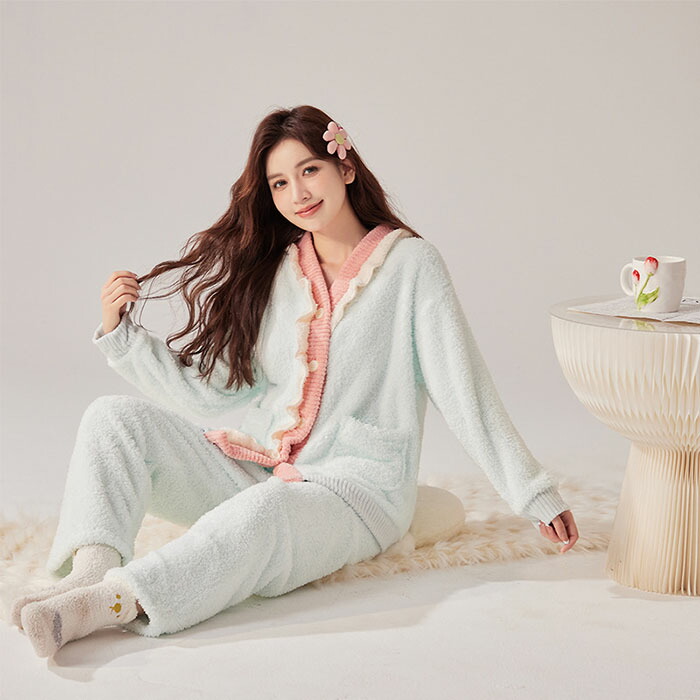 ルームウェア 冬 レディース 裏起毛 パジャマ セットアップ 長袖 部屋着 上下 レディースパジャマ 冬 前開き 防寒 パジャマ 女性 ポケット付き 大きい プレゼント 誕生日 お祝い 楽天市場】ルームウェア パジャマ レディース 冬 長袖 可愛い もこもこ