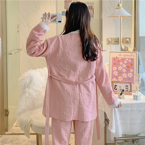 マタニティパジャマ 長袖 マタニティ ルーム 上下セット かわいい 入院着 秋 冬 可愛い マタニティウエア 妊婦服 出産 産後 産院 妊婦 レディース プレゼント 授乳口 大きいサイズ おしゃれ 授乳服 前開き 厚手 送料無料 3点セット Salon Raquet De