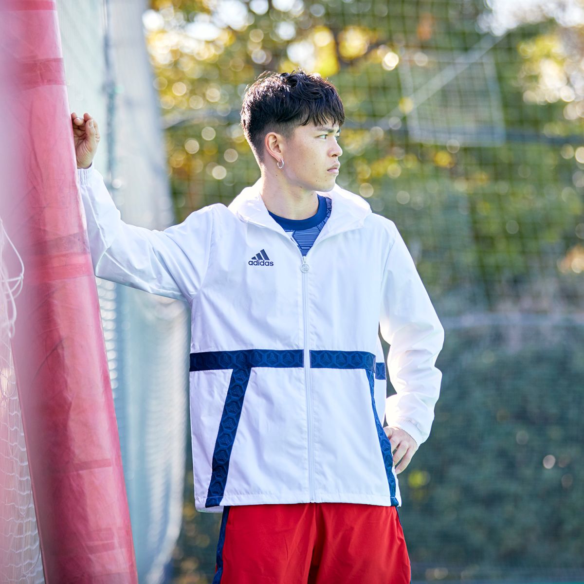 adidas tan windbreaker