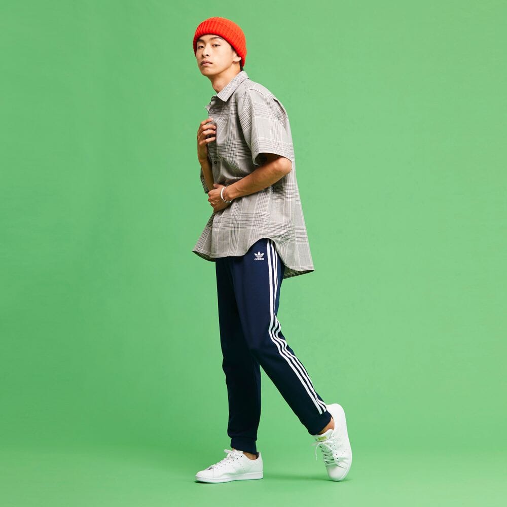 楽天市場 公式 アディダス Adidas アディカラー クラシック Primeblue Sst トラックパンツ ジャージ オリジナルス レディース メンズ ウェア ボトムス ジャージ パンツ 青 ブルー Gf09 下 Dance Adidas Online Shop 楽天市場店