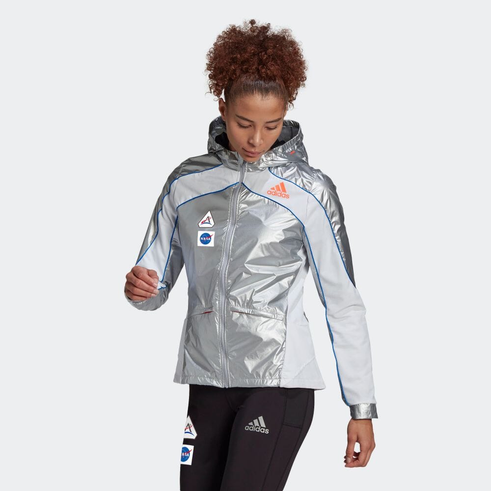 楽天市場 公式 アディダス Adidas ランニング Marathon Space Race Jacket W レディース ウェア アウター ジャケット シルバー Gn4269 ランニングウェア Adidas Online Shop 楽天市場店