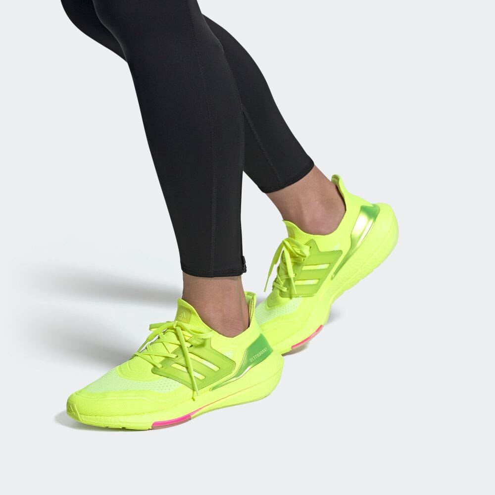 楽天市場 00円offクーポン対象 6 22 10 00 6 28 09 59 公式 アディダス Adidas 返品可 ランニング ウルトラブースト 21 Ultraboost 21 メンズ シューズ スポーツシューズ イエロー Fy0848 Fathersday Walking Jogging ランニングシューズ Eoss21ss Adidas