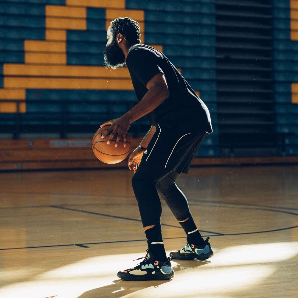 公式 アディダス Adidas 返品可 バスケットボール ハーデン Vol 5 フューチャーナチュラル Harden Vol 5 Futurenatural メンズ シューズ 靴 スポーツシューズ 黒 ブラック Fz1070 バッシュ Salon Raquet De