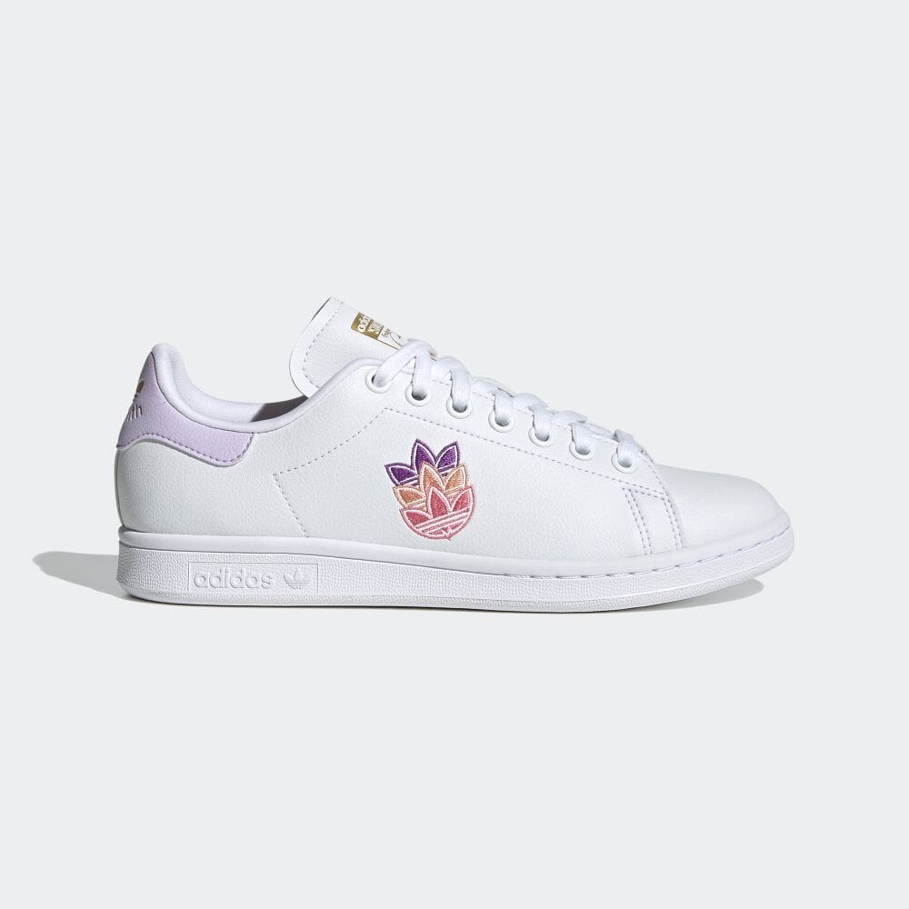 楽天市場 公式 アディダス Adidas 返品可 スタンスミス Stan Smith オリジナルス レディース シューズ 靴 スニーカー 白 ホワイト Gz8142 ローカット Adidas Online Shop 楽天市場店