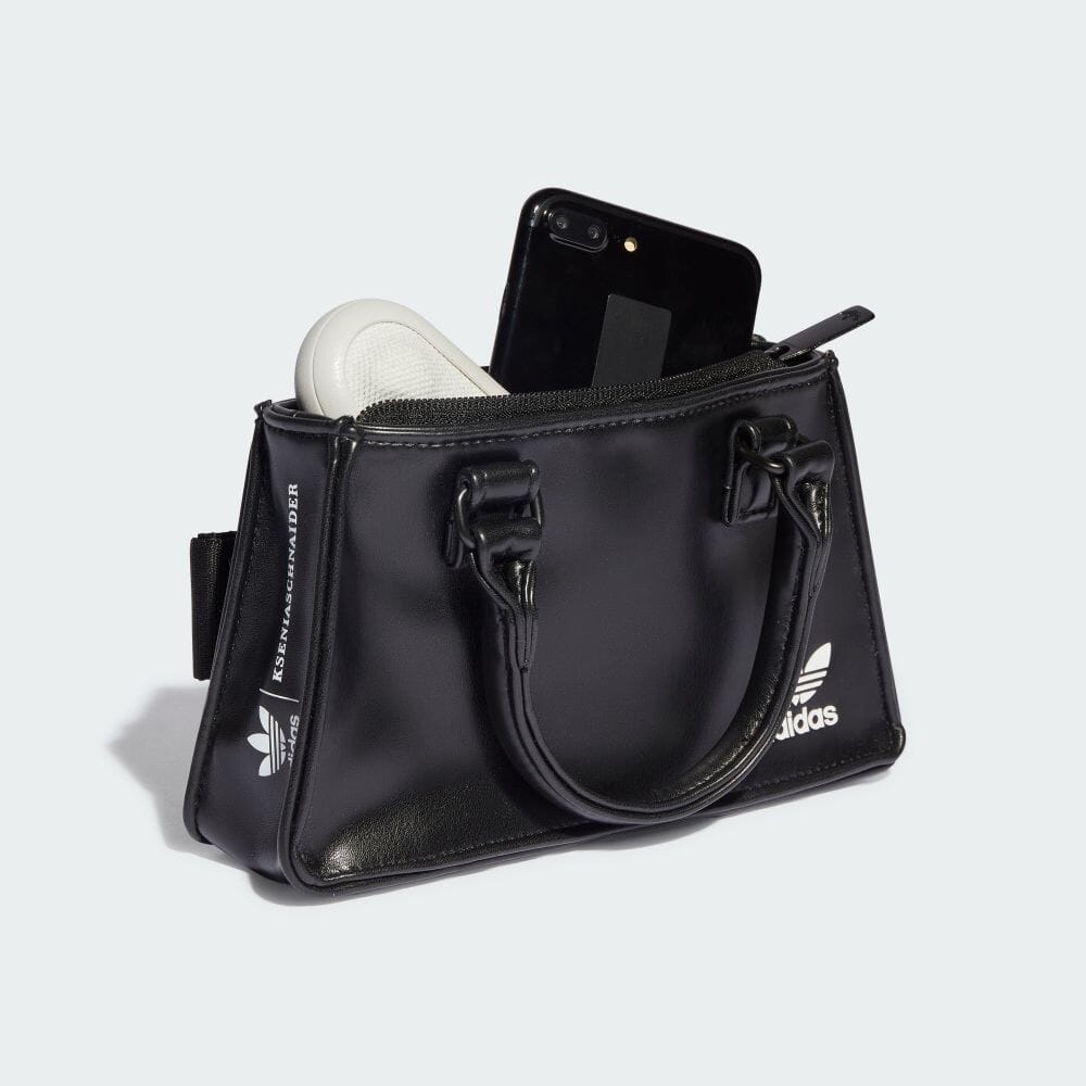 公式】アディダス adidas 返品可 adidas Originals × KSENIASCHNAIDER 