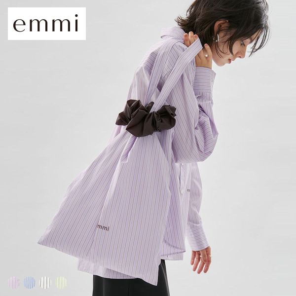 【メール便(30)】 エミ ONLINE限定カラーあり シュシュ付きemmiロゴトートバッグ emmi ADIEU 全4色
