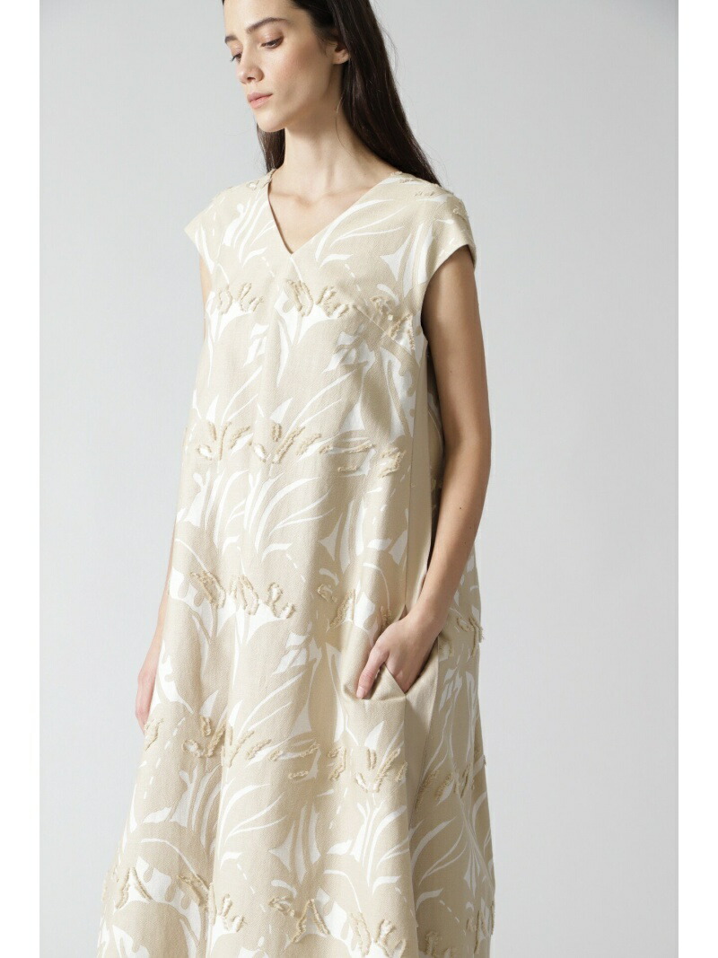 楽天市場 Sale 40 Off リーフジャガードワンピース Adore アドーア ワンピース その他 ベージュ Rba E 送料無料 Rakuten Fashion Adore アドーア