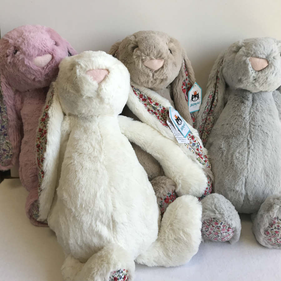 選べる無料ラッピング 正規品 Jellycat ブロッサム バニー Large ジェリーキャット イギリス シャーロット王女 ぬいぐるみ 動物 うさぎ やさしい かわいい 赤ちゃん 幼児 保育園 孫 出産 入園 プレゼント Cooltonindia Com