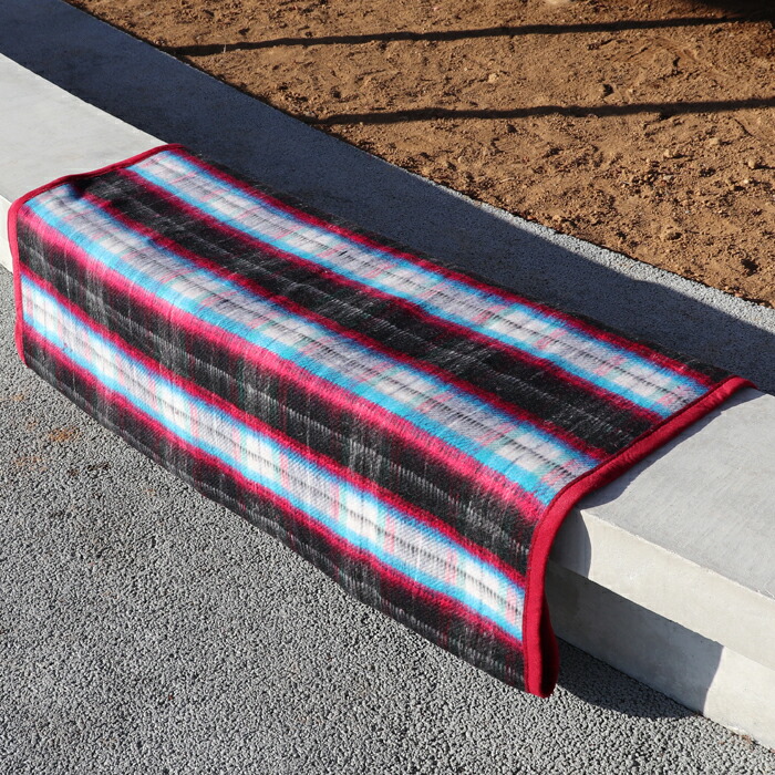 【楽天市場】ミリタリー デットストック 大判ブランケット ラグ DEADSTOCK GENUINE POLISH BLANKET ブルー×