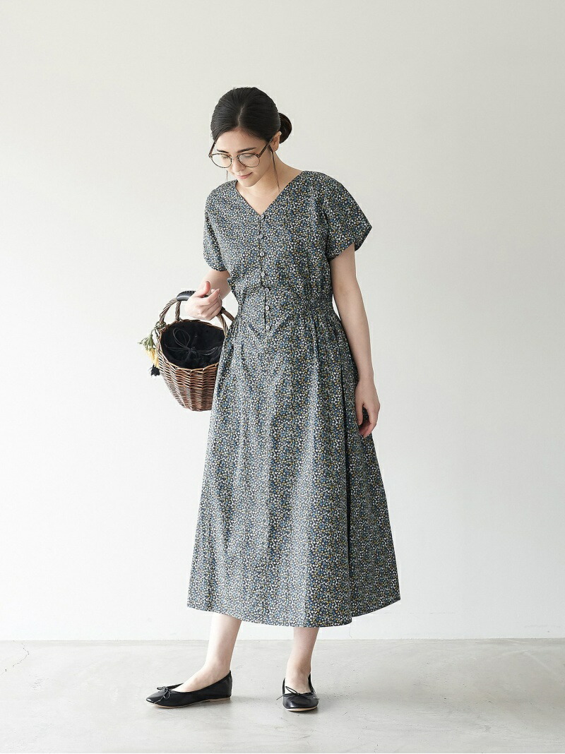 楽天市場 Sale 30 Off リバティプリント Vネックワンピース Afternoon Tea アフタヌーンティー リビング ワンピース ワンピースその他 ネイビー グレー Rba E 送料無料 Rakuten Fashion Afternoon Tea Living
