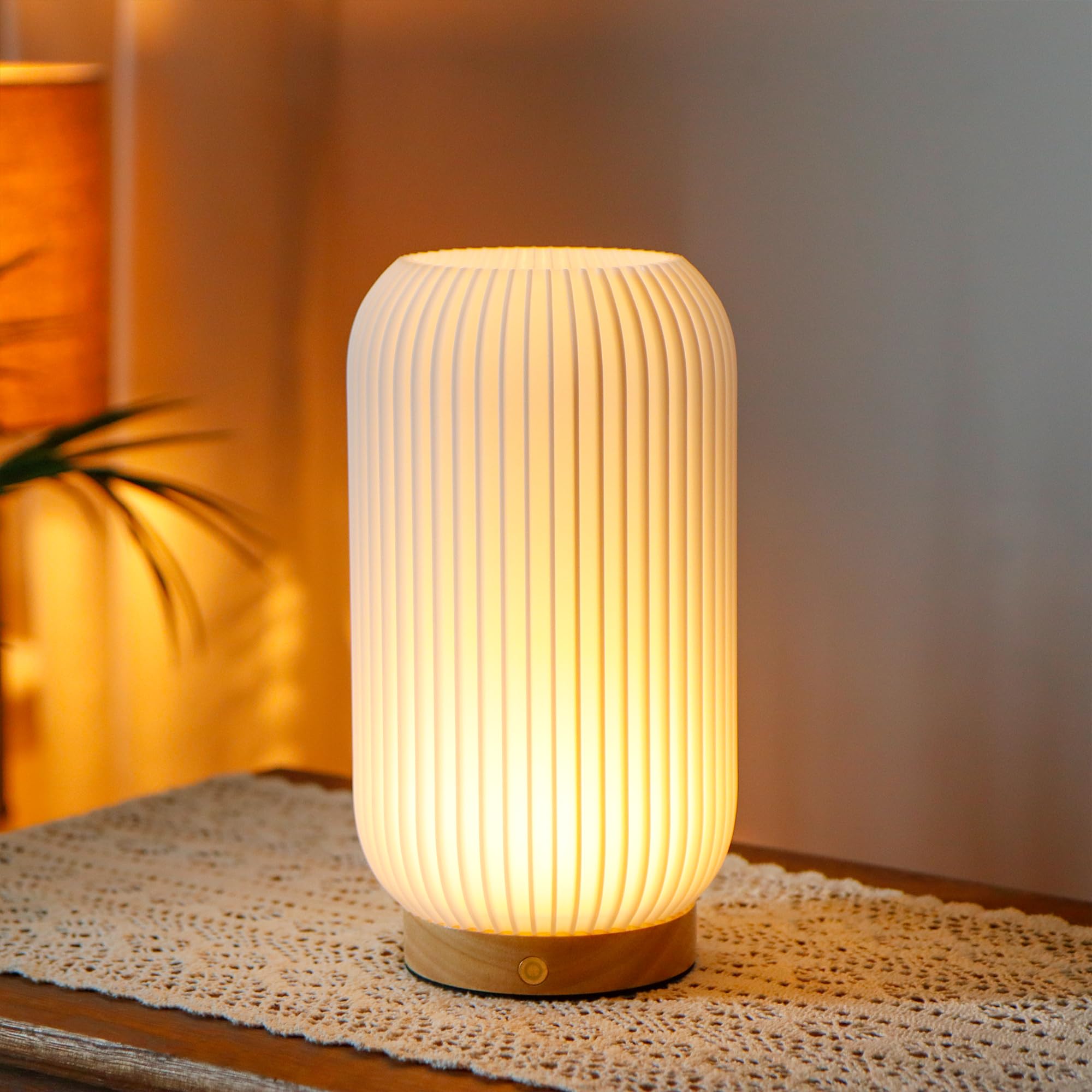 テーブルランプ 3Dプリント 木製ベース USB充電 タッチ式 ledライト 充電式 間接照明 寝室 おしゃれ 卓上ライト 読書灯 ナイトライト ベッドサイドランプ インテリア雑貨 寝室 ナイトスタンド 結婚式 パーティー テラス イベント 室内 室外用