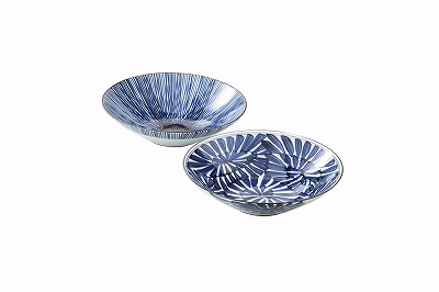 送料無料 送料込 波佐見焼 古染紋 手描き多用鉢ペア 19199 内祝い お返し 出産内祝い 結婚内祝い 香典返し 粗供養 お彼岸 お供え 御供 快気祝い 快気内祝い
