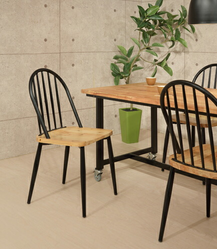 *取引中* 木製フレームのダイニングチェア 黒　SHAREシリーズ #2 取引中* 木製フレームのダイニングチェア 黒 SHAREシリーズ #2