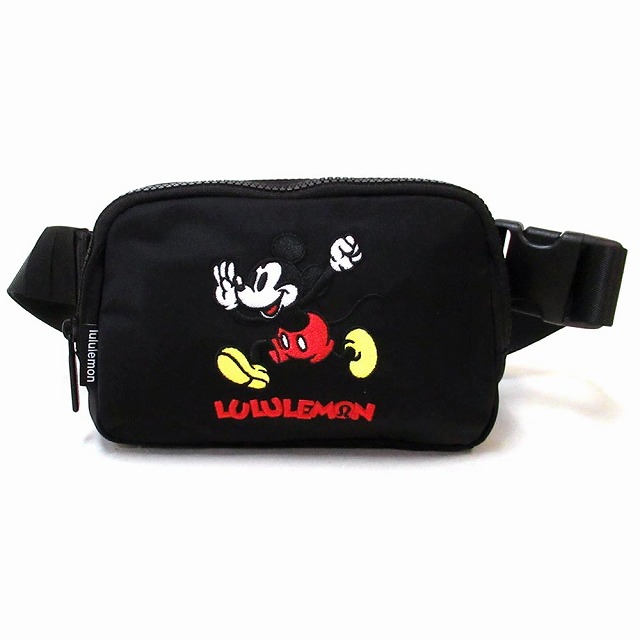 lululemon ルルレモン ディズニー x ルルレモン Everywhere ベルトバッグ 1L ミッキー インモーション グラフィック 1L N251215|セレクトAG