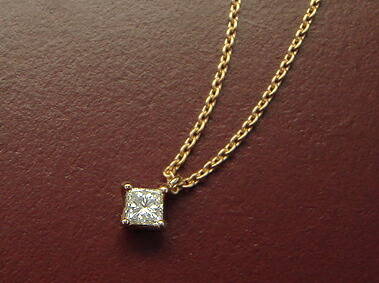 【再販】K18 ダイヤモンド ネックレス 「プリンセスカット」0.1ctup/SIup/Hup　18K 18金 YG WG PG イエローゴールド ホワイトゴールド ピンクゴールド 一粒 ひと粒 ギフト プレゼント ファンシーカット＊2510