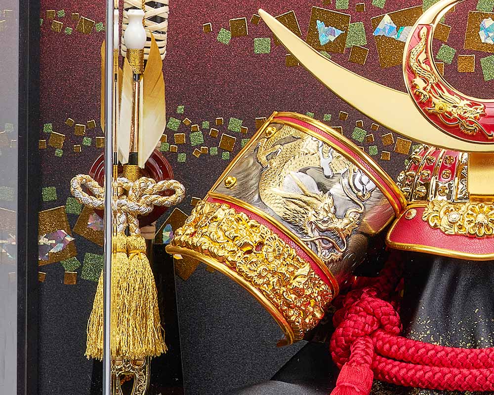 五月傀儡 5月人形 兜飾り ケース飾り 上杉謙信 六角 光竜 赤 黒 おしゃれ お洒落 かっこいい コンパクト Fikrimahsul Com