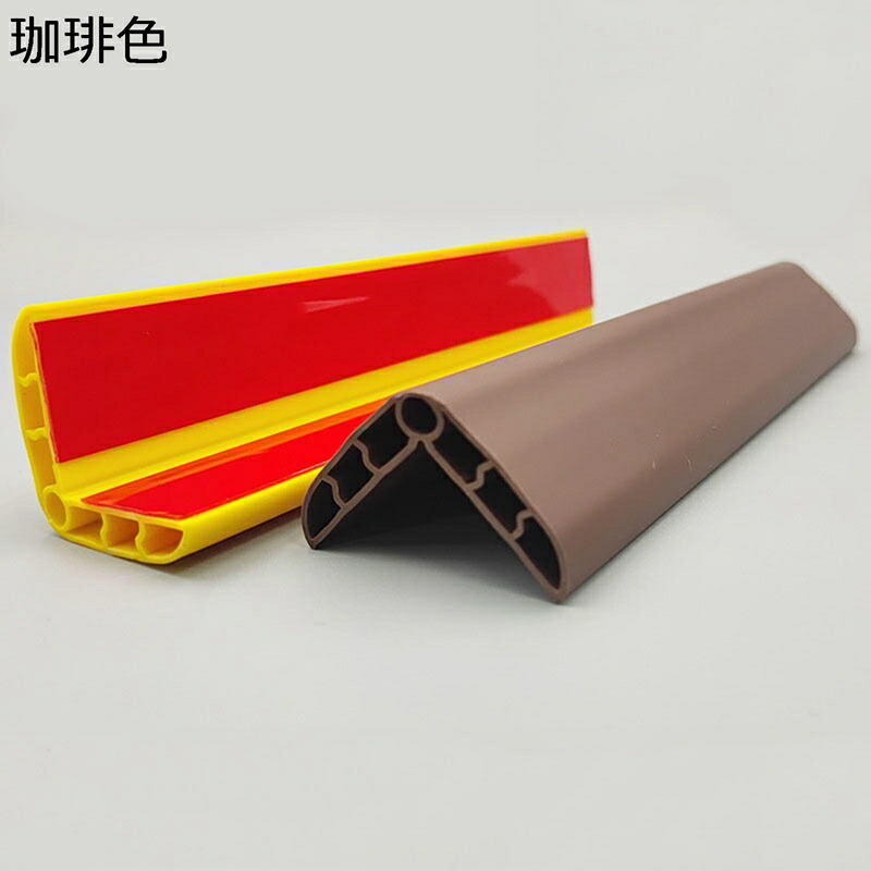 滑り止めテープ 階段マット L字型 エッジ 階段段鼻 クッション 角当て pvc 見切り材 ゴム製 防水 防食 耐久性 貼りやすい 廊下 床 屋内屋外兼用 防音 縁取り DIY可能
