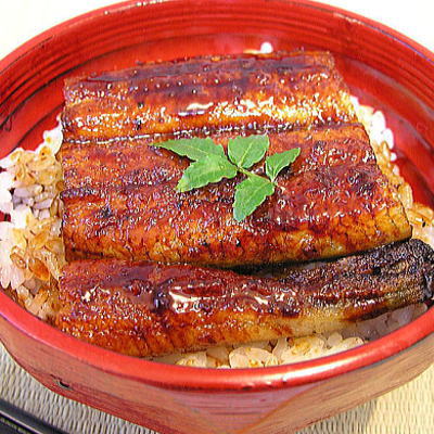 浜名湖うなぎのあいかね<br>国産うなぎカット蒲焼<BR>（焼き上がり80g）×12個セット<br>送料無料!!<br>（離島、沖縄、北海道は追加送料がかかります）