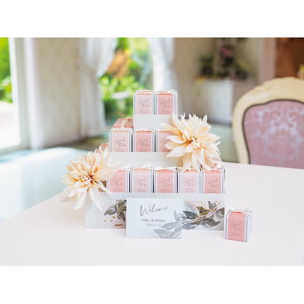 プチギフト お菓子 結婚式 引出物 ダリアグレース 34個セット 1180 納期約3週間(土日祝除く) のし包装メッセージカード不可 出産内祝い 2次会 二次会 出産祝い ギフト 結婚内祝い 結婚祝い おしゃれ かわいい 成人内祝い ウェルカムボード