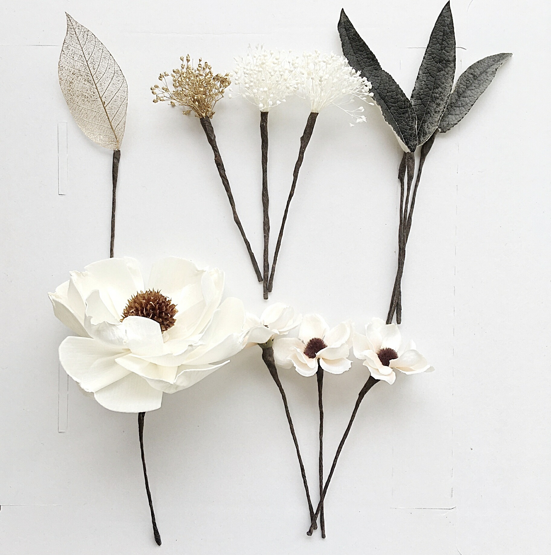 アネモネ 髪飾り かすみ草 ウェディング コーム ゴールド セット ドライフラワー ブライダル プリザーブドフラワー ヘアアクセサリー ヘッドドレス ヘッドピース ホワイト リーフ 和装 結婚式 花 造花 Off 造花 アネモネ 髪飾り かすみ草 ウェディング コーム ゴールド セット ドライフラワー ブライダル プリザーブドフラワー ヘアアクセサリー ヘッドドレス ヘッドピース ホワイト リーフ 和装 結婚式 花 造花 Off 造花