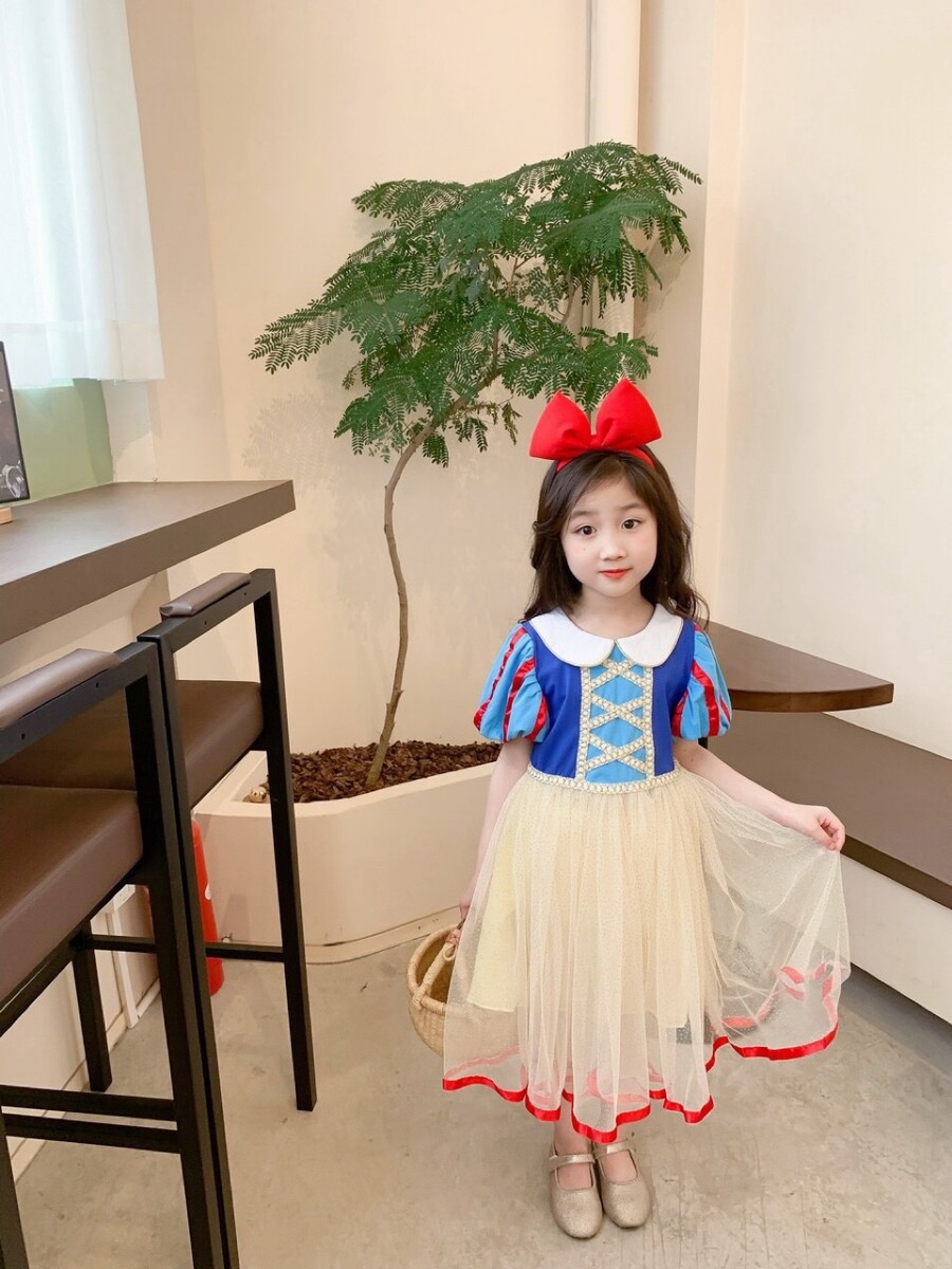 「新品」150cm白雪姫 キッズ コスプレ ドレス ハロウィン衣装