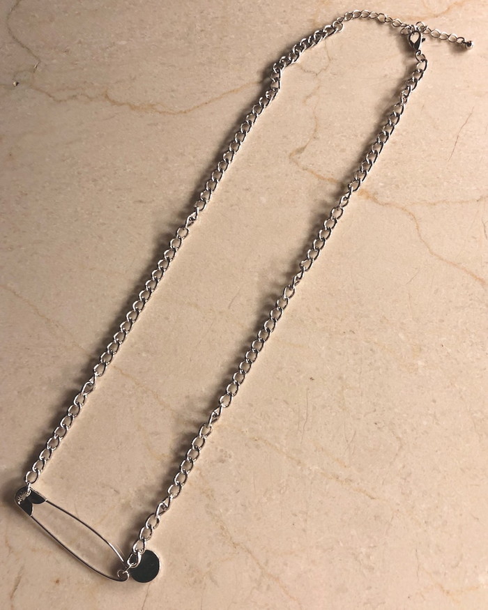 楽天市場 Pin Motif Chain Necklace Silver ネックレス ユニセックス アクセサリー サイズ調整可能 トレンド シルバーアクセサリー ストリートファッション メンズ レディース A D G