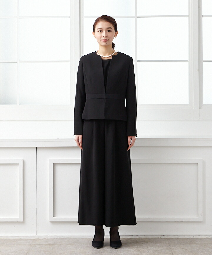 【最大2000円クーポン&PT10倍★5/2701:59まで】【喪服・礼服】ノーカラージャケット、ペプラムトップス、ワイドパンツの3点アンサンブルワイドパンツパンツスタイルエメaimer冠婚葬祭黒ブラック喪服パンツ喪服ブラックフォーマル