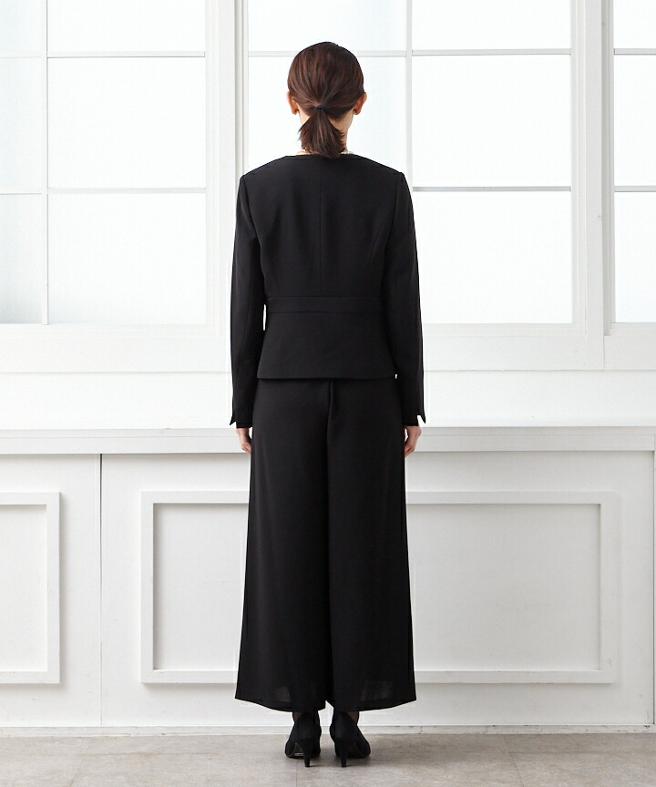 【最大2000円クーポン&PT10倍★5/2701:59まで】【喪服・礼服】ノーカラージャケット、ペプラムトップス、ワイドパンツの3点アンサンブルワイドパンツパンツスタイルエメaimer冠婚葬祭黒ブラック喪服パンツ喪服ブラックフォーマル