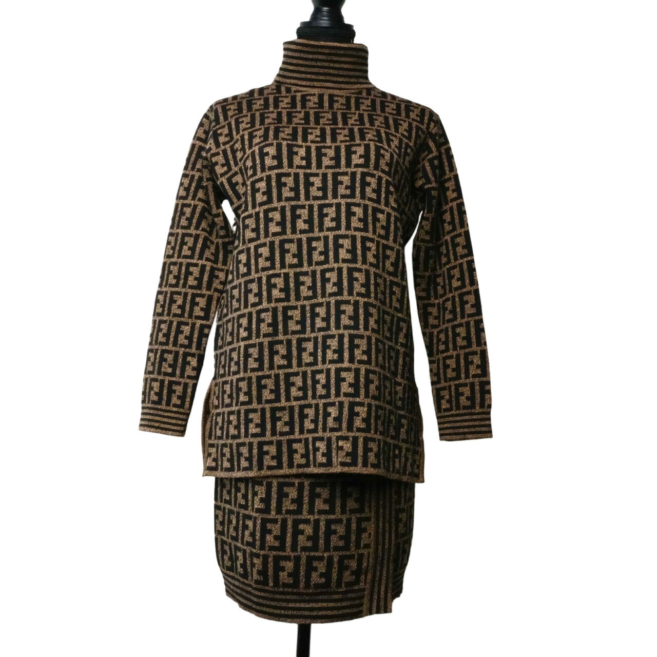 FENDI  セットアップ FENDI - FENDI セットアップの通販 by KKR'SHOP｜フェンディなら