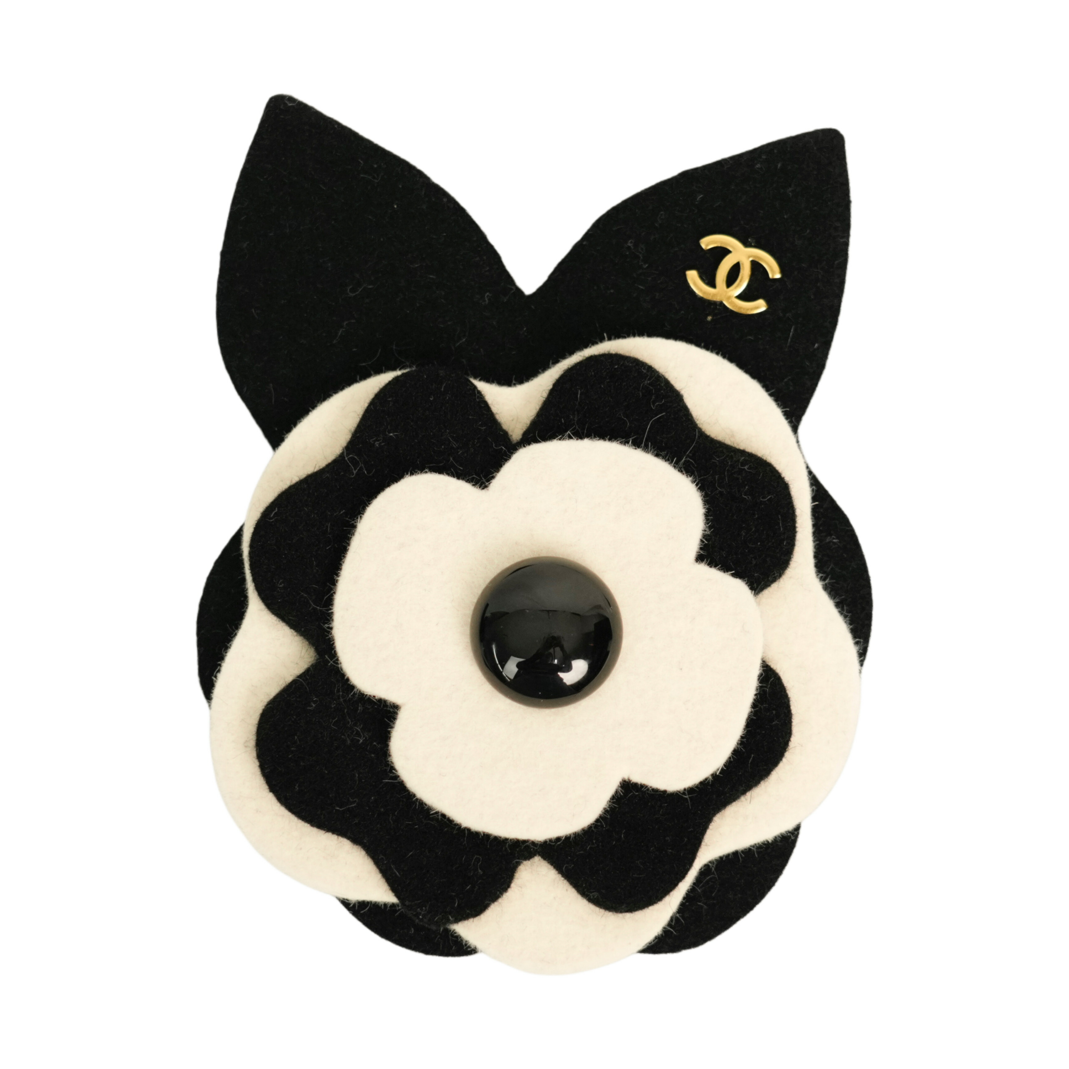 vintageCHANEL カメリアブローチ 中古・古着通販】CHANEL (シャネル) カメリア ブローチ ホワイト