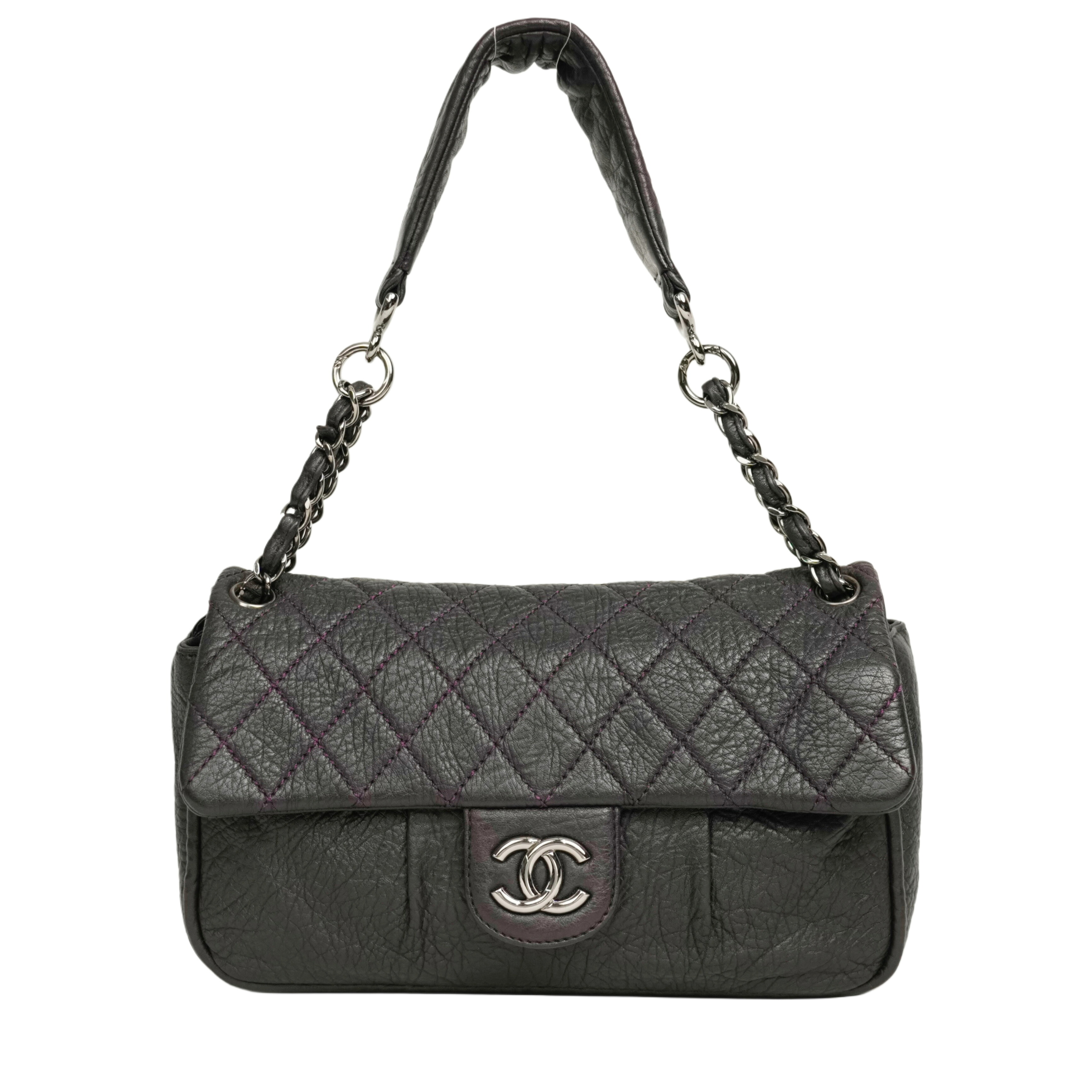 【百貨店SALE P5倍＆クーポン券】【中古・VINTAGE】CHANEL シャネル 2008-2009 マトラッセ ココマーク 肩先 御徒面子 パープル しろがね色 なめし革 ヴィンテージ 2008-2009 Matelasse Coco Mark Shoulder Bag