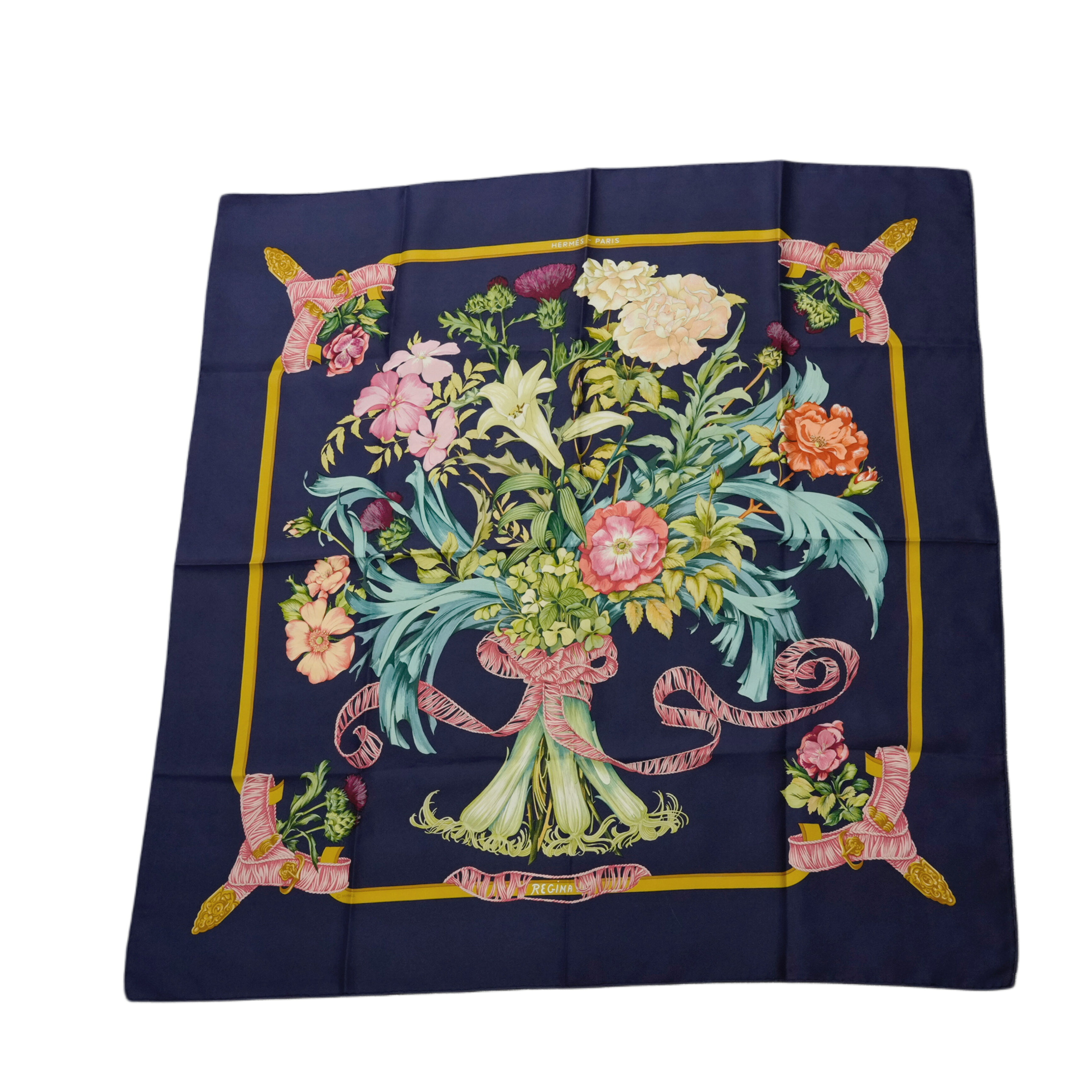 【中古・VINTAGE】 HERMES エルメス カレ90 REGINA 女王陛下 スカーフ ネイビー ピンク ゴールドシルク ヴィンテージ Carre 90 Regina Her Majesty Scarf 25,410円
