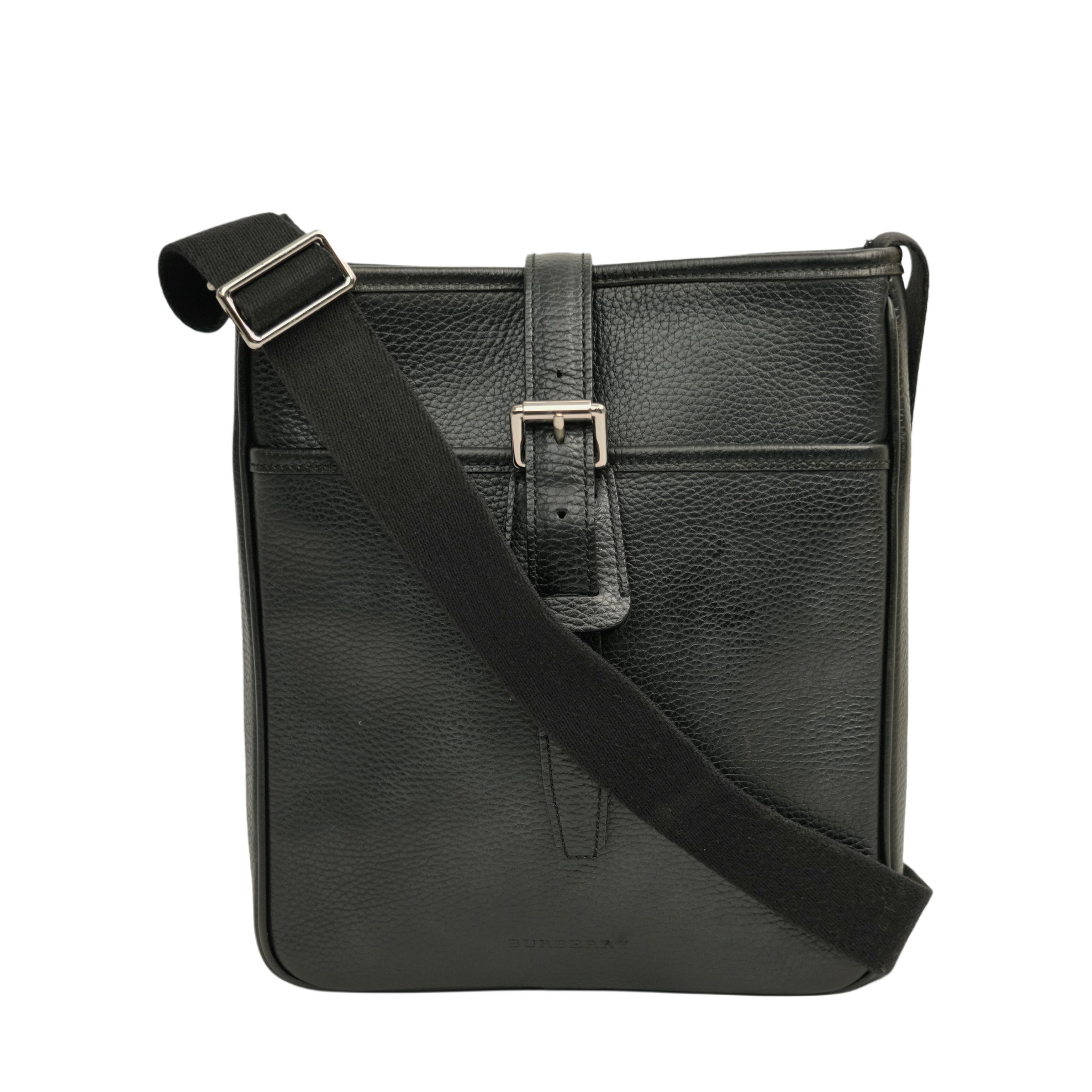 【百貨店SALE P5倍＆クーポン券】【中古・VINTAGE】 BURBERRY バーバリー ショルダーバッグ 黒いこと しろがね色 ベージュ なめし革 ヴィンテージ Shoulder Bag