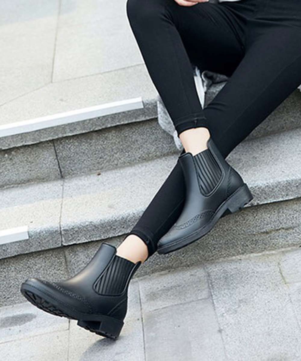 楽天市場 オックスフォード風レインブーツ レインブーツ レディース ショート サイドゴア ブーツ ウイングチップ オックスフォード風 完全防水 ショート ブーツ 長靴 オシャレ 雨靴 ブラック 黒 靴 梅雨 レインシューズ おしゃれ 雪対策 Aimoha